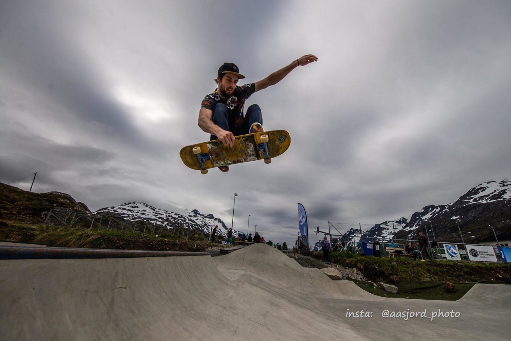 Skating foto: instagram @aasjord_photo, Blåmann Skatepark, Facebook